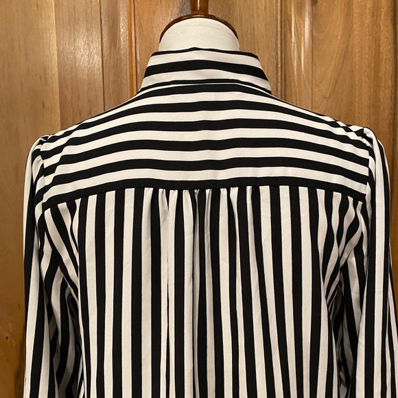 LOFT - Black & White Striped Long-SleeveShirt-Dress/Bow Tied at Neck - EUC - S - Picture 11 of 14